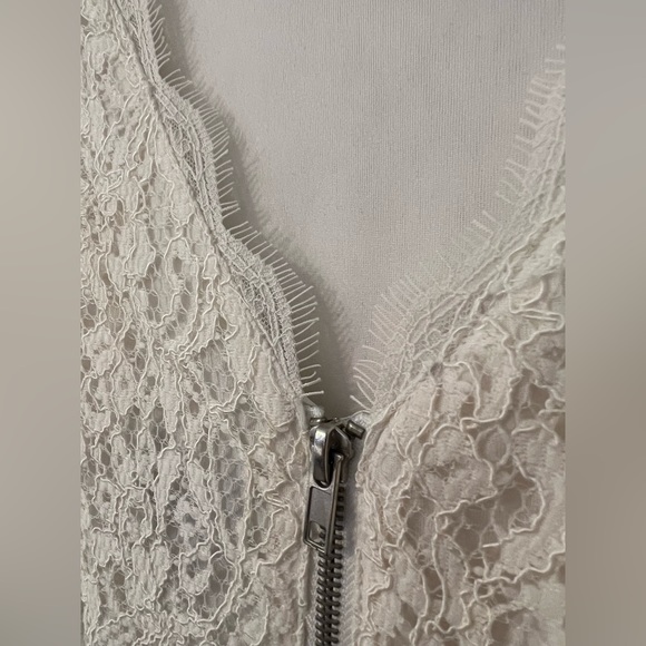 Adrianna Papell White Lace Dress with Exposed Zipper on Back - Picture 5 of 6